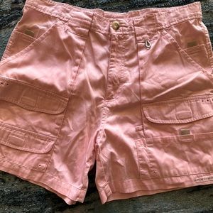 Men’s Columbia PFG shorts in pastel pink size 34